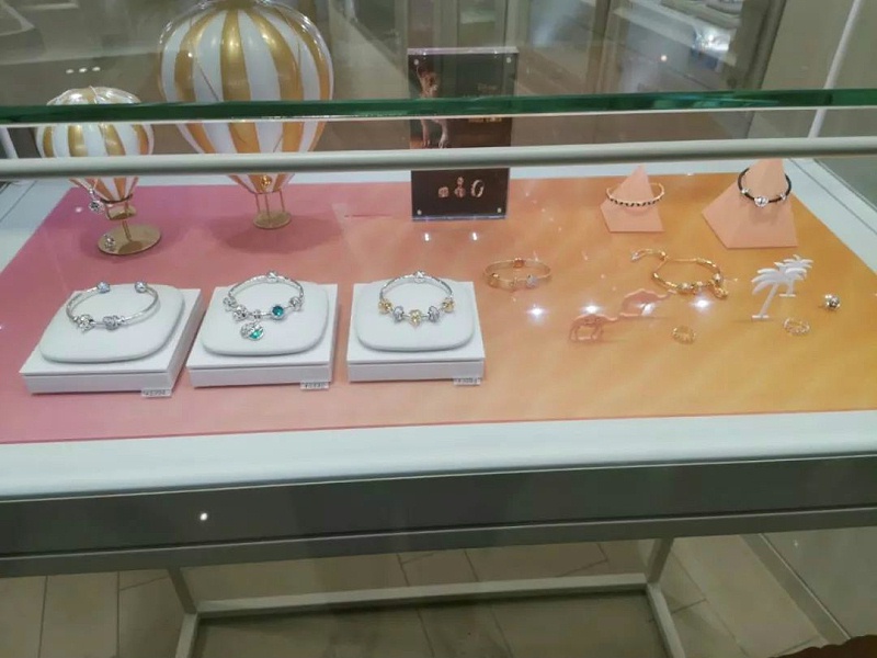 未来实体店珠宝陈列设计的3种趋势？